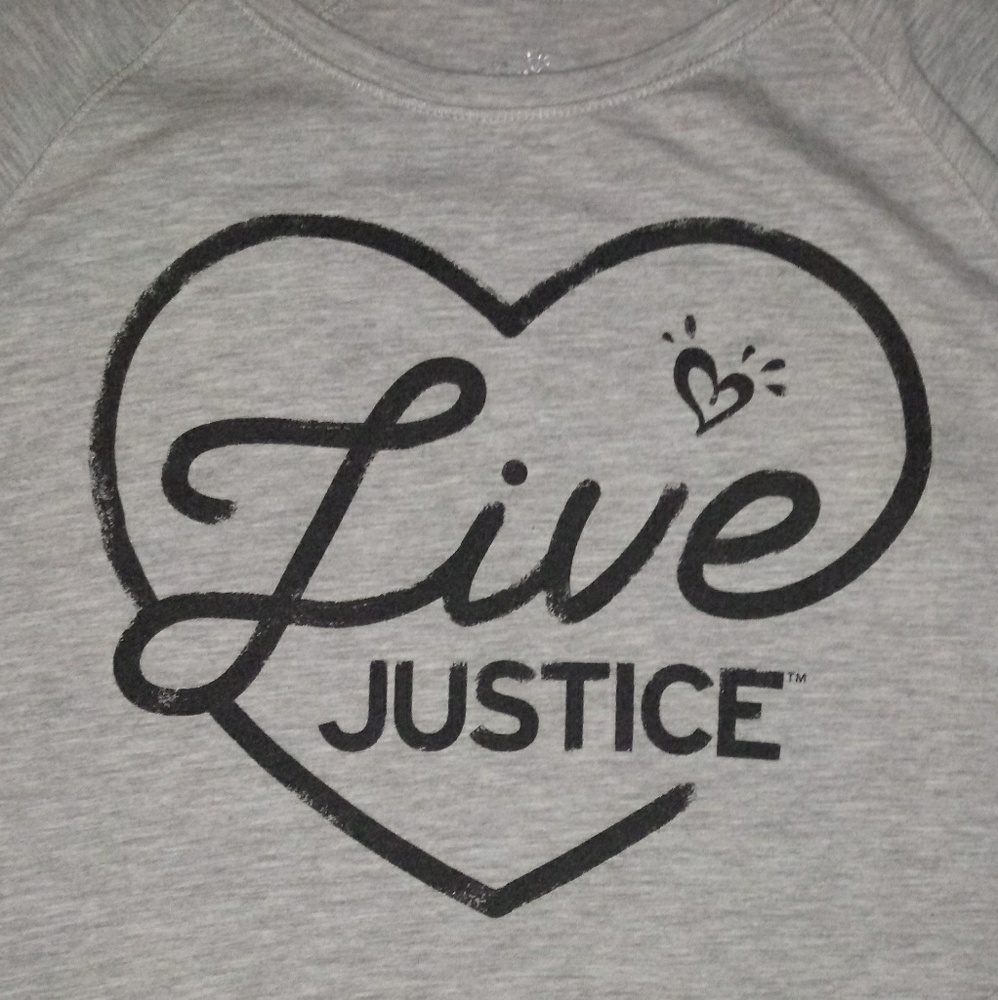 ❌SOLD❌Justice Long Sleeve Tee (Girls)